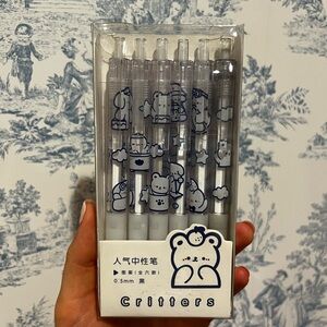 3 box sets of Pens